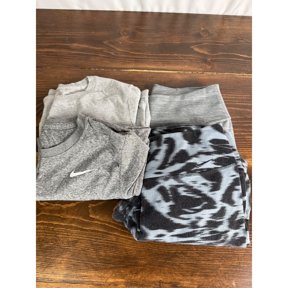 Nike Dri-FIT Gray T-Shirt Soccer Graphic Tee Women's Medium Athletic Top & Pants